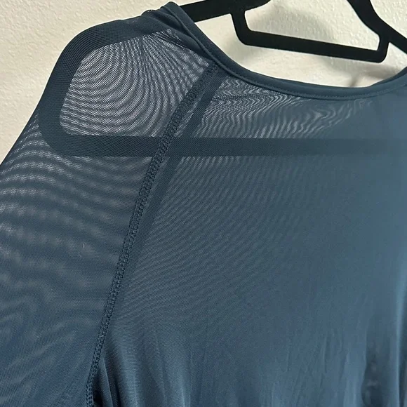 Women's Blue Long-Sleeve Sheer Tee - Picture 4 of 6